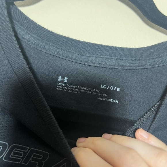 Under Armour Men’s Black Space Basketball Graphic T Shirt - Picture 4 of 5